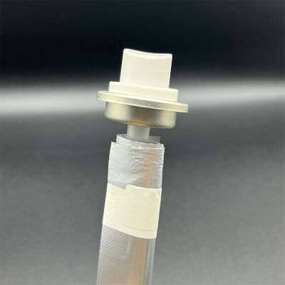 comprar Tapa de válvula de spray de pimienta hembra compacta con mecanismo de bloqueo seguro Fabricación en línea