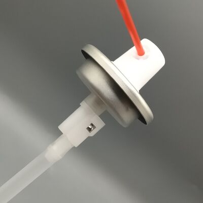 comprar Full Direction Aerosol Valve With Actuator for Automotive Cleaners and Workshop Chemicals Fabricación en línea