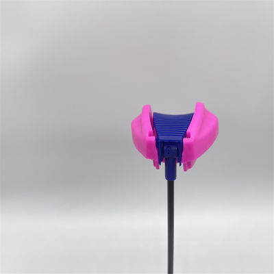 Actuador de aerosol con gatillo plegable diseñado para aerosoles lubricantes y desengrasantes