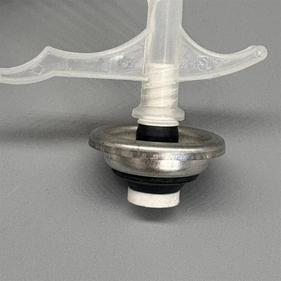 Válvula de distribución de espuma de PU versátil para fabricación de muebles con salida ajustable
