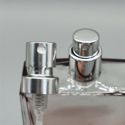 Válvula de bomba de fragancia de lujo para líneas cosméticas de alta gama con diseño elegante y características de funcionamiento sin problemas