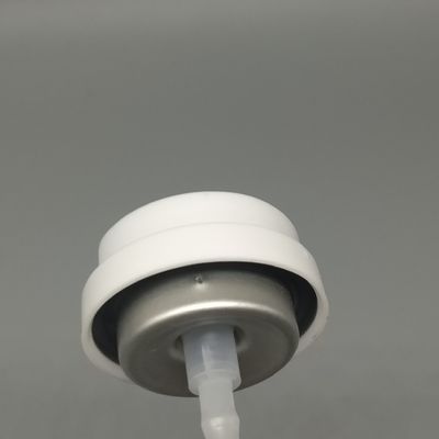 Válvula de aerosol de liberación completa para formulaciones antibacterianas y desodorantes
